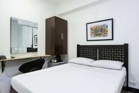 San Agustin Residences Makati City Kültér fotó