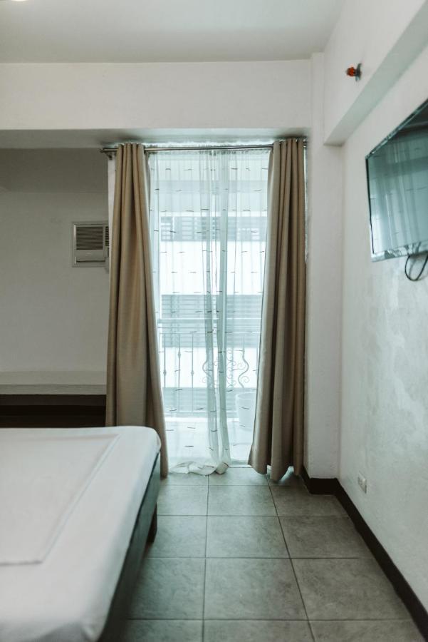 San Agustin Residences Makati City Kültér fotó